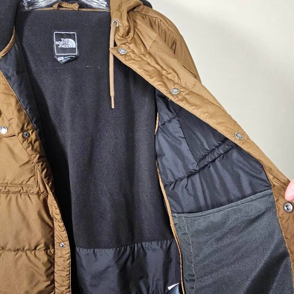 Men's North Face Quilted Snap Front Insulated Jacket Fleece Lined Hooded M